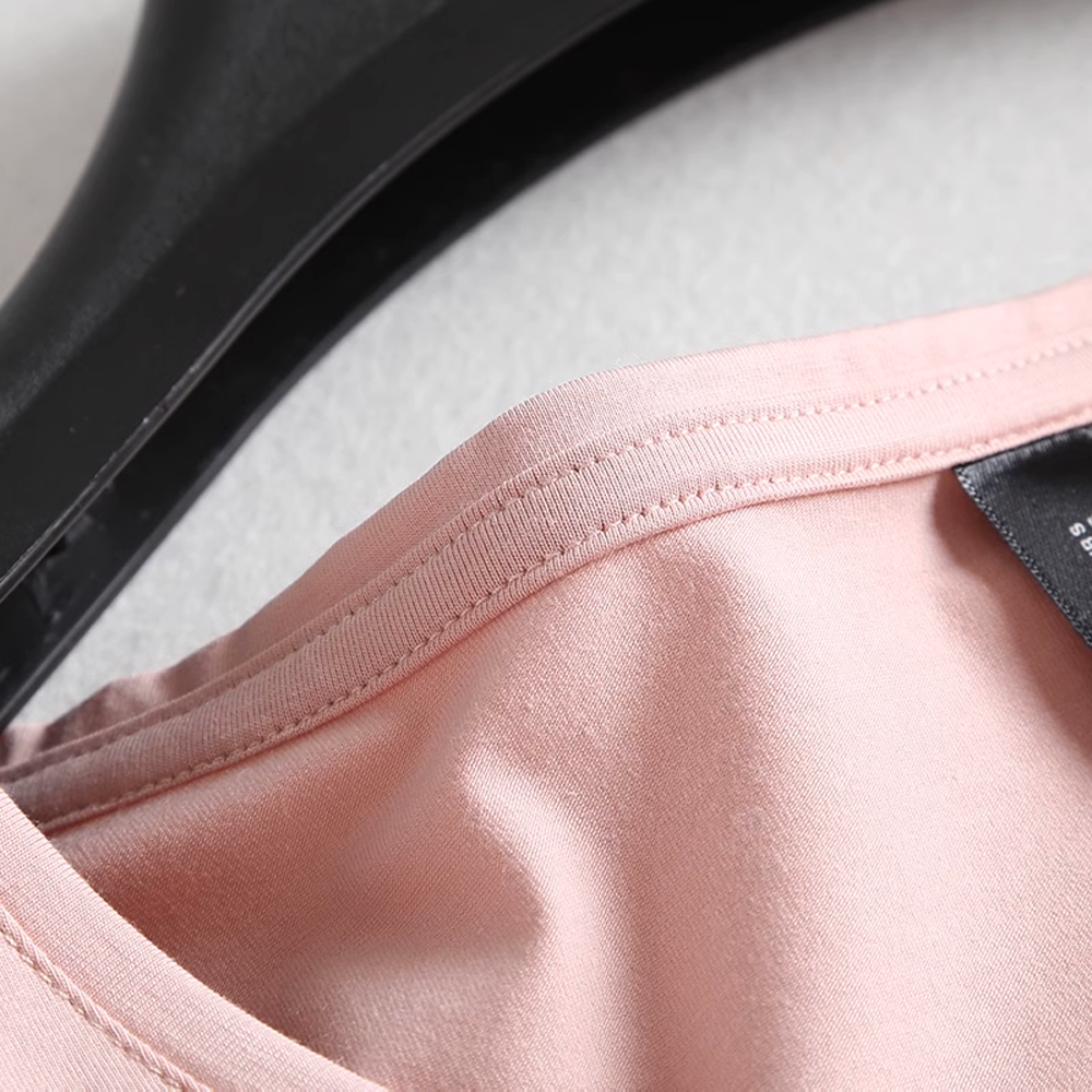 Cotton V-Neck Short Sleeve T-Shirt for Women - Stylish and Comfortable - 图片 13