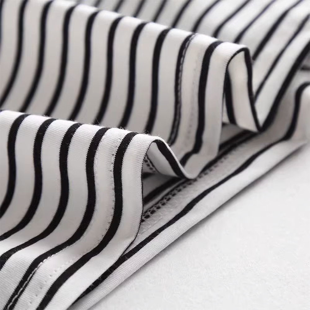 Versatile V-Neck Short Sleeve T-Shirt for Women - Stylish and Comfortable - 图片 3